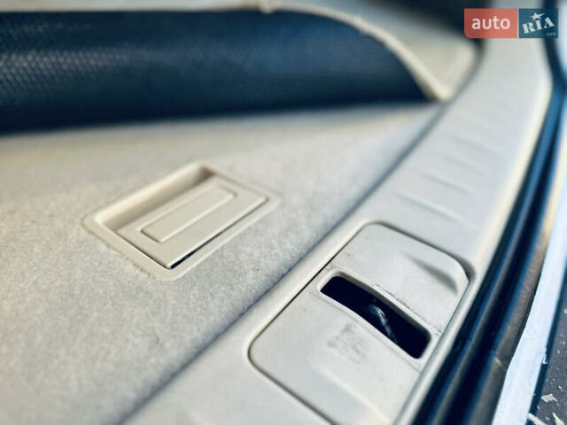 Белый Лексус РХ, объемом двигателя 3.5 л и пробегом 172 тыс. км за 15800 $, фото 53 на Automoto.ua