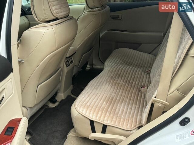 Белый Лексус РХ, объемом двигателя 3.46 л и пробегом 161 тыс. км за 14500 $, фото 30 на Automoto.ua