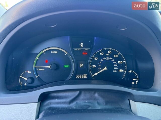Білий Лексус РХ, об'ємом двигуна 3.46 л та пробігом 228 тис. км за 16300 $, фото 17 на Automoto.ua