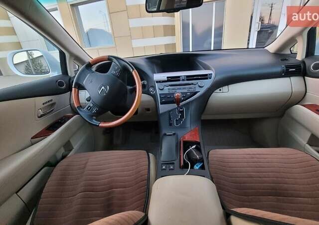 Білий Лексус РХ, об'ємом двигуна 3.46 л та пробігом 158 тис. км за 19999 $, фото 1 на Automoto.ua