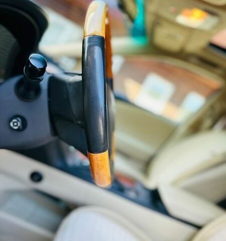 Белый Лексус РХ, объемом двигателя 3.46 л и пробегом 175 тыс. км за 15600 $, фото 76 на Automoto.ua