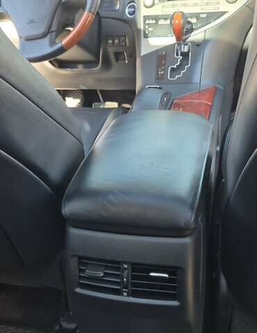 Лексус РХ 2010 в Одессе на Automoto.ua Белый Лексус РХ, объемом двигателя 3.46 л и пробегом 217 тыс. км за 23500 $, фото 33 на Automoto.ua