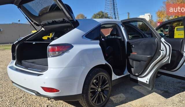 Лексус РХ 2010 в Одессе на Automoto.ua Белый Лексус РХ, объемом двигателя 3.46 л и пробегом 217 тыс. км за 23500 $, фото 57 на Automoto.ua