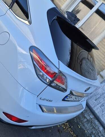 Лексус РХ 2010 в Одессе на Automoto.ua Белый Лексус РХ, объемом двигателя 3.46 л и пробегом 217 тыс. км за 23500 $, фото 63 на Automoto.ua