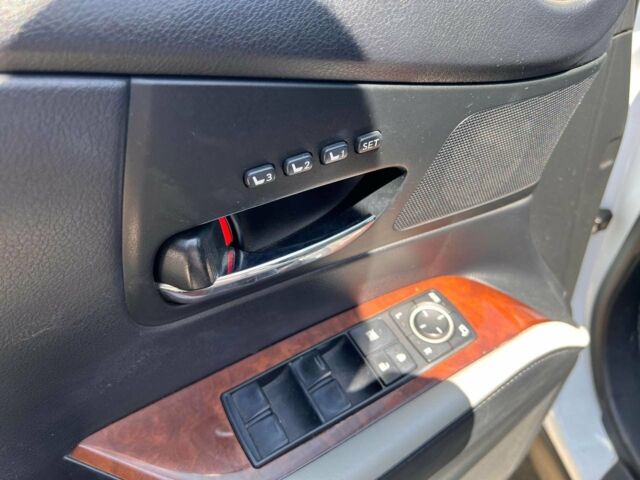 Білий Лексус РХ, об'ємом двигуна 3.5 л та пробігом 225 тис. км за 17300 $, фото 9 на Automoto.ua