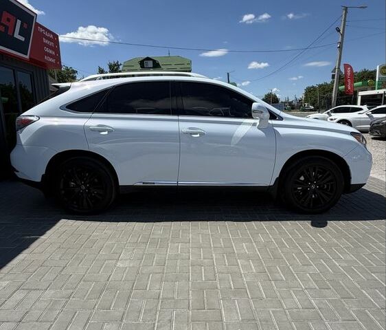 Білий Лексус РХ, об'ємом двигуна 3.5 л та пробігом 186 тис. км за 18900 $, фото 2 на Automoto.ua