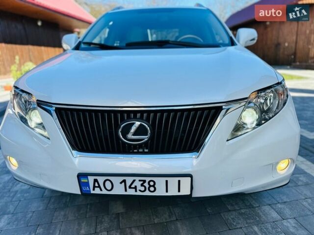 Белый Лексус РХ, объемом двигателя 3.46 л и пробегом 175 тыс. км за 15600 $, фото 3 на Automoto.ua