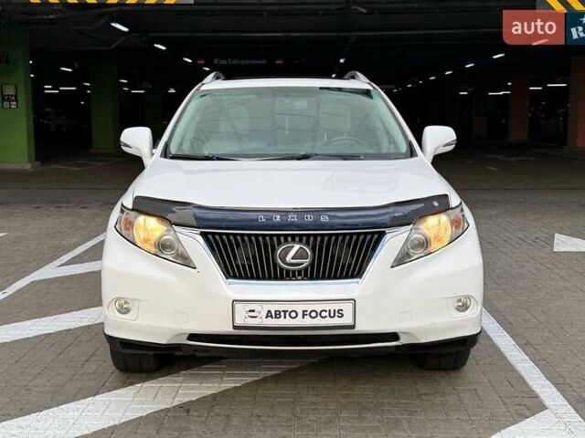 Белый Лексус РХ, объемом двигателя 3.46 л и пробегом 263 тыс. км за 12990 $, фото 2 на Automoto.ua