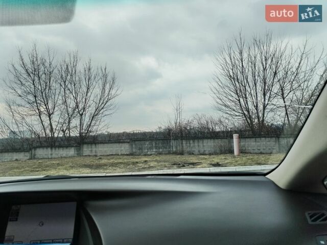 Белый Лексус РХ, объемом двигателя 3.46 л и пробегом 307 тыс. км за 14600 $, фото 28 на Automoto.ua