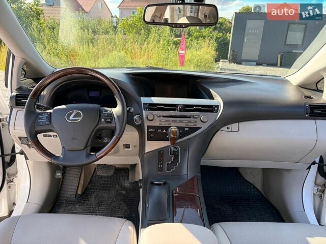 Білий Лексус РХ, об'ємом двигуна 3.46 л та пробігом 100 тис. км за 17999 $, фото 37 на Automoto.ua