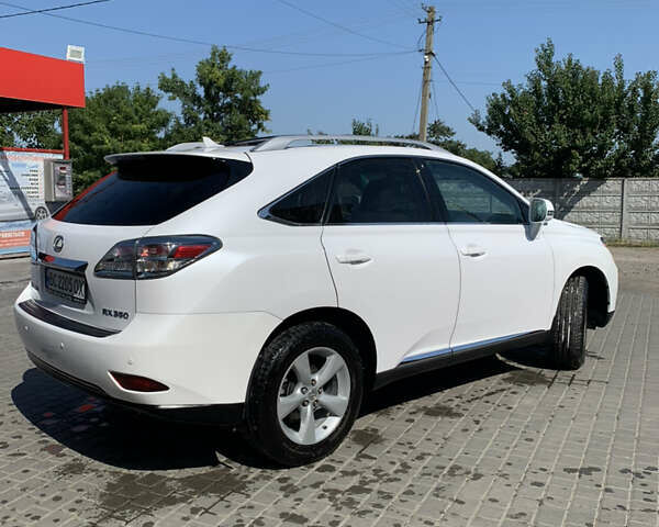 Белый Лексус РХ, объемом двигателя 3.5 л и пробегом 200 тыс. км за 18500 $, фото 5 на Automoto.ua