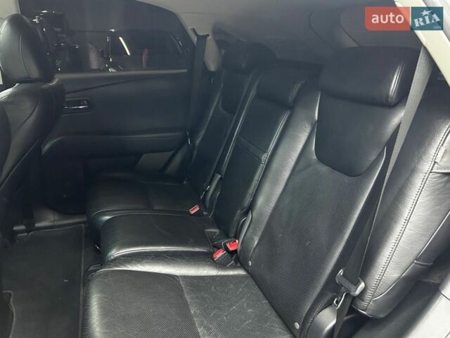 Белый Лексус РХ, объемом двигателя 3.46 л и пробегом 159 тыс. км за 16600 $, фото 28 на Automoto.ua