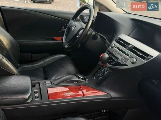 Белый Лексус РХ, объемом двигателя 3.46 л и пробегом 205 тыс. км за 14700 $, фото 15 на Automoto.ua