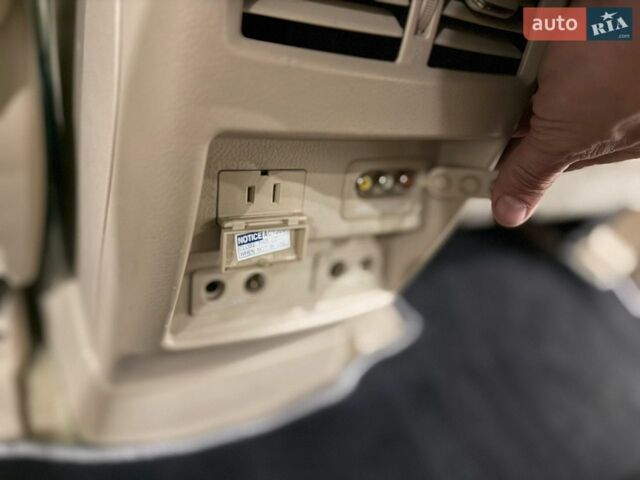 Білий Лексус РХ, об'ємом двигуна 3.46 л та пробігом 225 тис. км за 17600 $, фото 105 на Automoto.ua