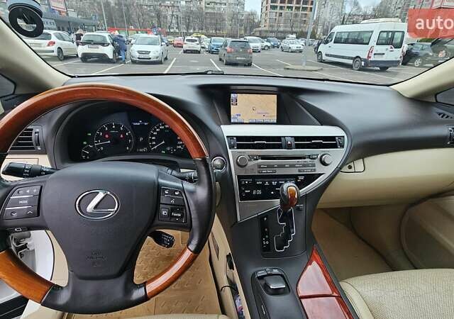 Белый Лексус РХ, объемом двигателя 3.46 л и пробегом 118 тыс. км за 19500 $, фото 16 на Automoto.ua