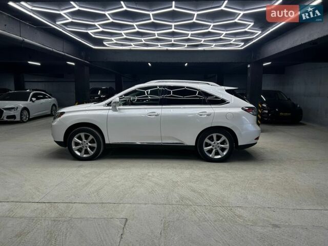 Белый Лексус РХ, объемом двигателя 3.46 л и пробегом 159 тыс. км за 16600 $, фото 5 на Automoto.ua