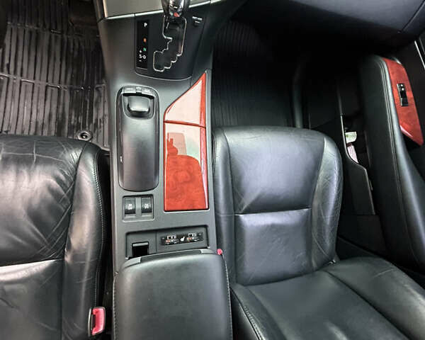 Белый Лексус РХ, объемом двигателя 3.5 л и пробегом 197 тыс. км за 18500 $, фото 20 на Automoto.ua