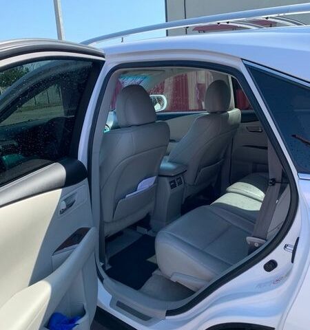 Белый Лексус РХ, объемом двигателя 3.46 л и пробегом 200 тыс. км за 16980 $, фото 9 на Automoto.ua