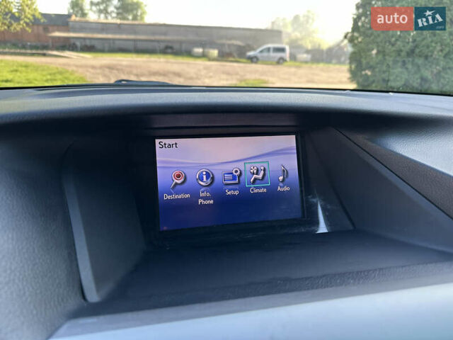 Белый Лексус РХ, объемом двигателя 3.5 л и пробегом 127 тыс. км за 19500 $, фото 15 на Automoto.ua