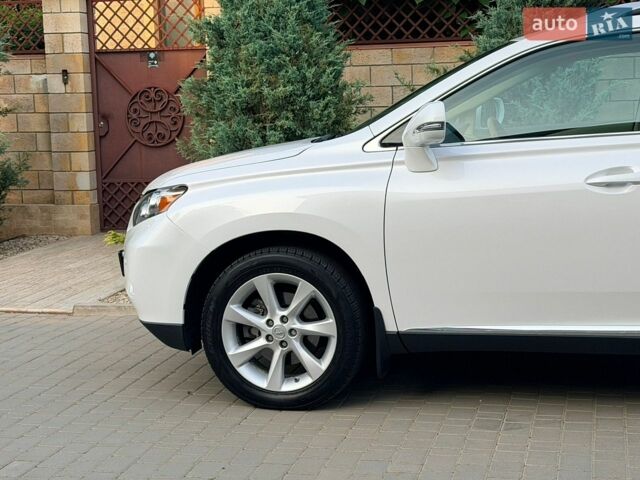 Белый Лексус РХ, объемом двигателя 3.5 л и пробегом 103 тыс. км за 18700 $, фото 45 на Automoto.ua