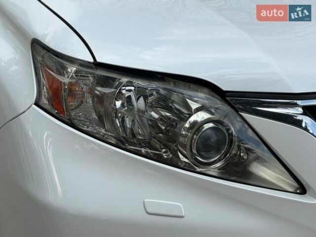 Білий Лексус РХ, об'ємом двигуна 3.46 л та пробігом 250 тис. км за 15999 $, фото 17 на Automoto.ua