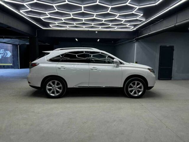 Белый Лексус РХ, объемом двигателя 3.5 л и пробегом 159 тыс. км за 16600 $, фото 7 на Automoto.ua