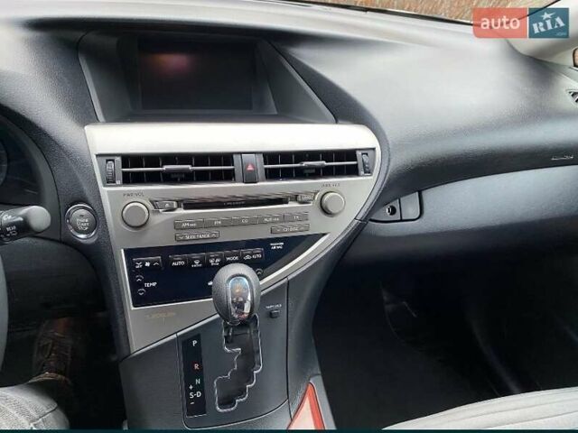 Білий Лексус РХ, об'ємом двигуна 3.5 л та пробігом 289 тис. км за 17800 $, фото 7 на Automoto.ua