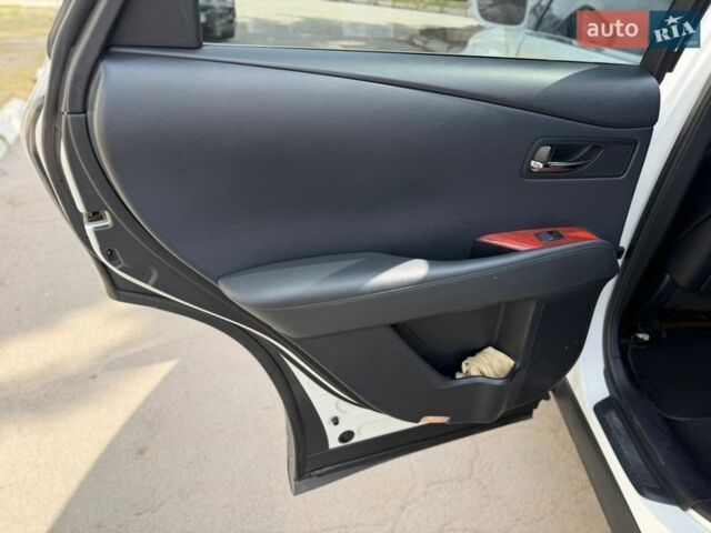 Білий Лексус РХ, об'ємом двигуна 3.46 л та пробігом 250 тис. км за 15999 $, фото 53 на Automoto.ua