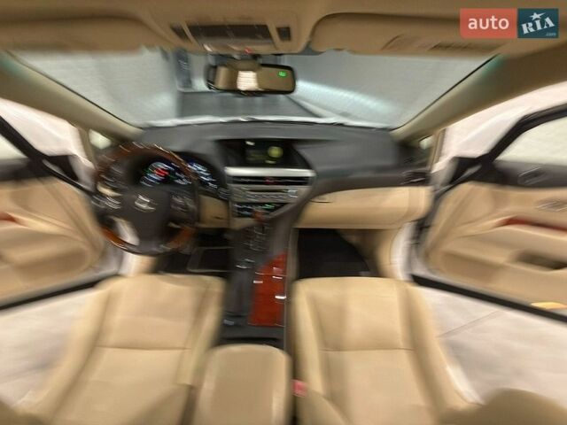 Белый Лексус РХ, объемом двигателя 3.46 л и пробегом 140 тыс. км за 17999 $, фото 66 на Automoto.ua