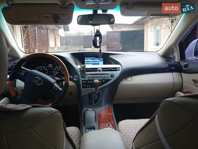 Белый Лексус РХ, объемом двигателя 3.46 л и пробегом 220 тыс. км за 12900 $, фото 6 на Automoto.ua