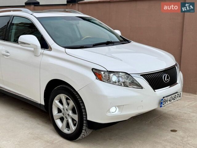 Белый Лексус РХ, объемом двигателя 3.5 л и пробегом 156 тыс. км за 15800 $, фото 17 на Automoto.ua