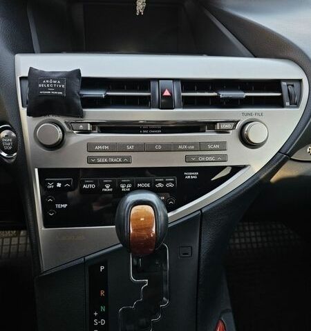 Білий Лексус РХ, об'ємом двигуна 3.46 л та пробігом 100 тис. км за 19000 $, фото 13 на Automoto.ua