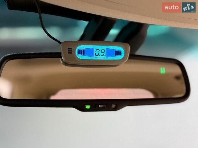 Белый Лексус РХ, объемом двигателя 3.46 л и пробегом 225 тыс. км за 17999 $, фото 78 на Automoto.ua