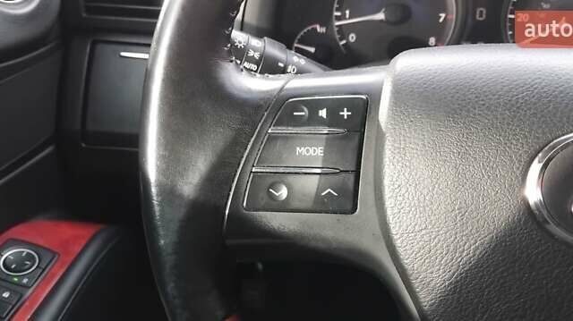 Белый Лексус РХ, объемом двигателя 3.46 л и пробегом 236 тыс. км за 19500 $, фото 26 на Automoto.ua