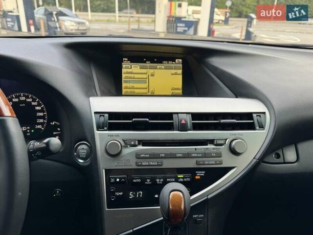 Белый Лексус РХ, объемом двигателя 3.46 л и пробегом 162 тыс. км за 17900 $, фото 24 на Automoto.ua