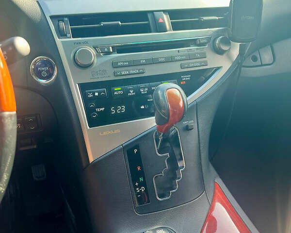 Білий Лексус РХ, об'ємом двигуна 3.46 л та пробігом 145 тис. км за 23000 $, фото 2 на Automoto.ua