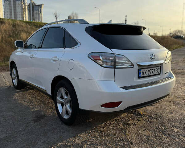 Белый Лексус РХ, объемом двигателя 3.5 л и пробегом 86 тыс. км за 21500 $, фото 2 на Automoto.ua