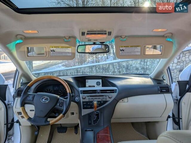 Белый Лексус РХ, объемом двигателя 3.5 л и пробегом 212 тыс. км за 16700 $, фото 93 на Automoto.ua