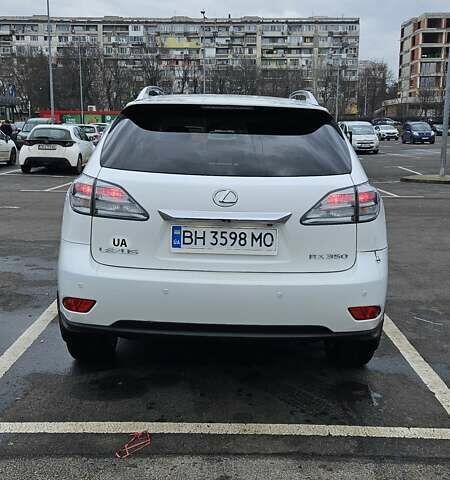 Белый Лексус РХ, объемом двигателя 3.46 л и пробегом 118 тыс. км за 19500 $, фото 4 на Automoto.ua