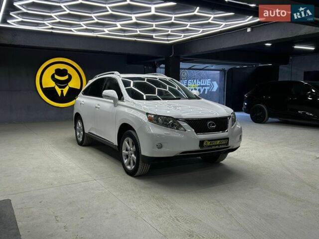 Белый Лексус РХ, объемом двигателя 3.46 л и пробегом 159 тыс. км за 16600 $, фото 2 на Automoto.ua