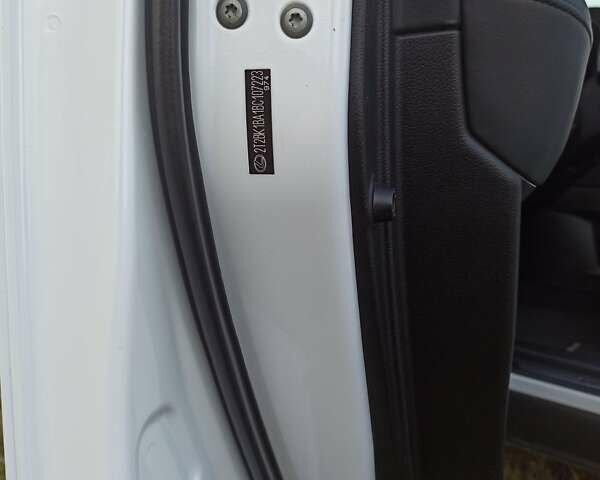 Белый Лексус РХ, объемом двигателя 3.46 л и пробегом 198 тыс. км за 17000 $, фото 16 на Automoto.ua