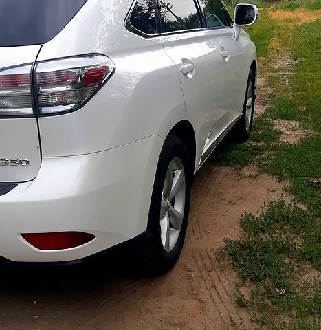 Білий Лексус РХ, об'ємом двигуна 3.5 л та пробігом 174 тис. км за 17900 $, фото 1 на Automoto.ua