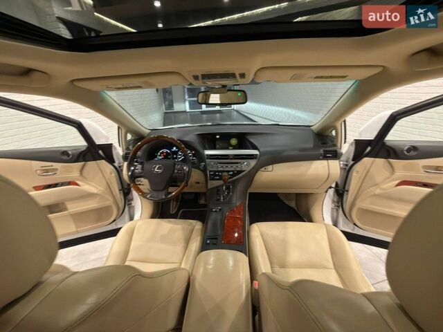 Білий Лексус РХ, об'ємом двигуна 3.46 л та пробігом 225 тис. км за 17600 $, фото 39 на Automoto.ua