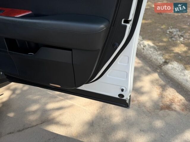 Білий Лексус РХ, об'ємом двигуна 3.46 л та пробігом 250 тис. км за 15999 $, фото 65 на Automoto.ua