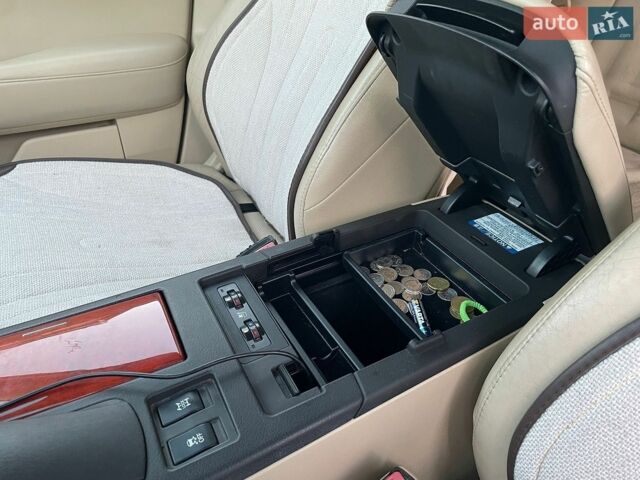 Белый Лексус РХ, объемом двигателя 3.46 л и пробегом 175 тыс. км за 15300 $, фото 18 на Automoto.ua