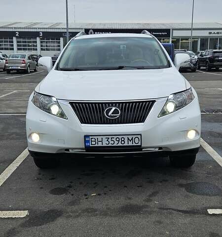 Белый Лексус РХ, объемом двигателя 3.46 л и пробегом 118 тыс. км за 19500 $, фото 2 на Automoto.ua