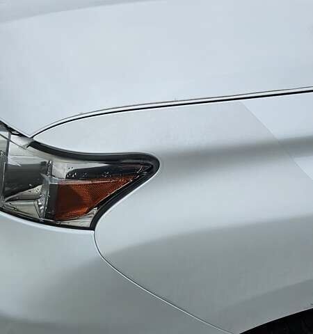 Белый Лексус РХ, объемом двигателя 3.46 л и пробегом 118 тыс. км за 19500 $, фото 6 на Automoto.ua