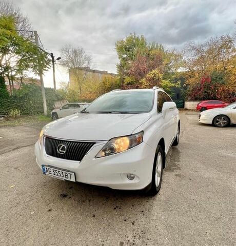 Белый Лексус РХ, объемом двигателя 3.5 л и пробегом 240 тыс. км за 16500 $, фото 4 на Automoto.ua