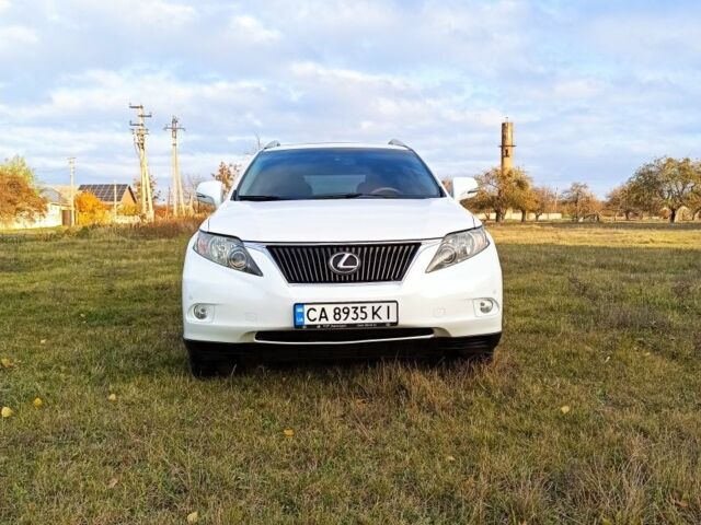 Белый Лексус РХ, объемом двигателя 3.5 л и пробегом 198 тыс. км за 17000 $, фото 21 на Automoto.ua