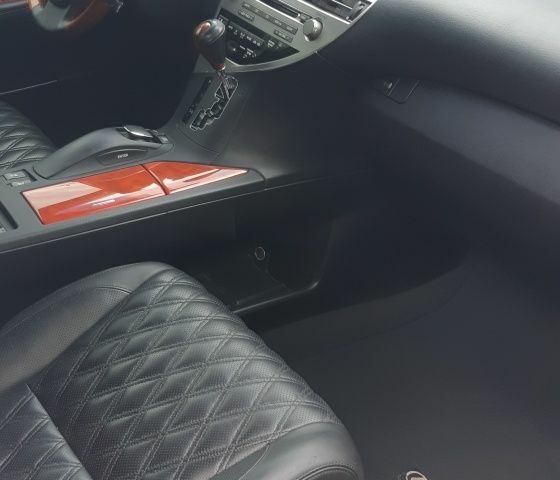 Белый Лексус РХ, объемом двигателя 3.5 л и пробегом 174 тыс. км за 17900 $, фото 12 на Automoto.ua